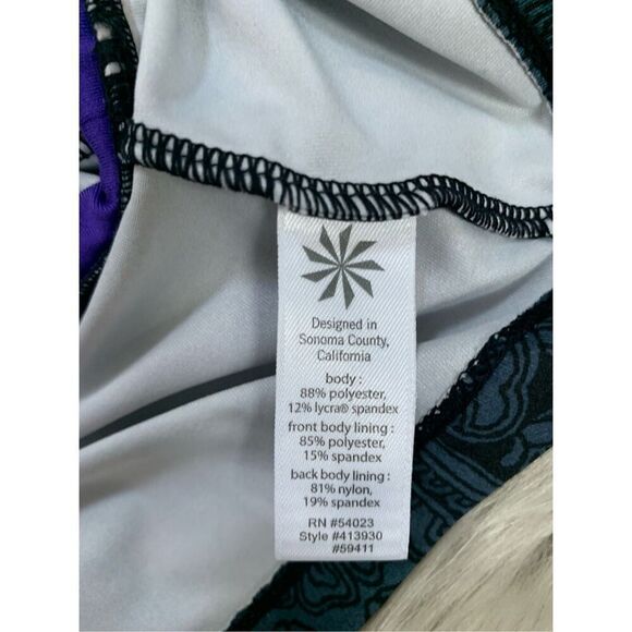 Athleta Tic Tac Toe Paisley Purple Racerback Tank Top w/Built in Bra Size S - Picture 4 of 6